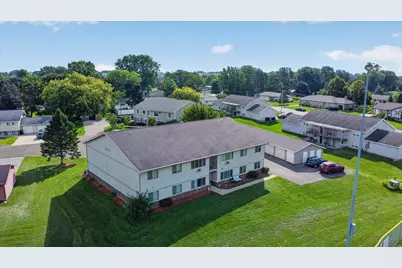 206 Danbury Court, DeForest, WI 53532 - Photo 3