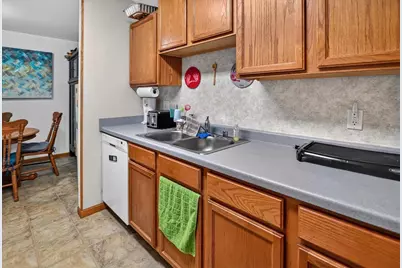 206 Danbury Court, DeForest, WI 53532 - Photo 19