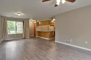 2307 Turnberry Ct, Beloit, WI 53511 - Photo 13