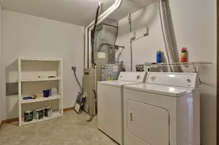 2307 Turnberry Ct, Beloit, WI 53511 - Photo 29