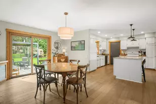 1205 Wexford Dr, Waunakee, WI 53597 - Photo 17