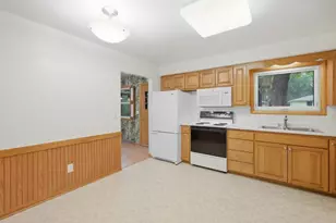 607 Hillcrest Dr, Oregon, WI 53575 - Photo 15