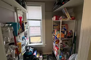 2565 N Weil St, Milwaukee, WI 53212 - Photo 7