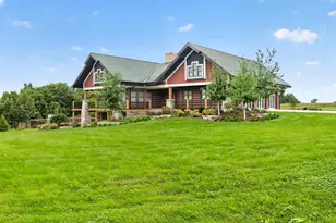 4025 S Bernstein Rd, Orfordville, WI 53576 - Photo 3