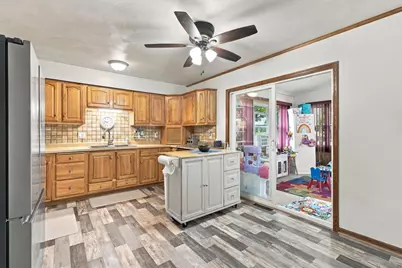 307 Locust Street, Lena, IL 61048 - Photo 13