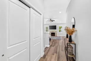 5002 Great Gray Dr, Madison, WI 53718 - Photo 5