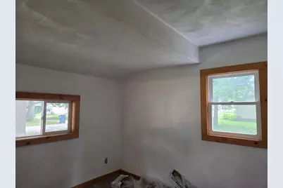 234 E South Avenue, Beloit, WI 53511 - Photo 7