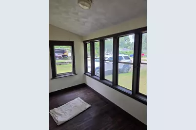 234 E South Avenue, Beloit, WI 53511 - Photo 3