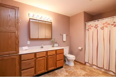 8430 Elderberry Road, Madison, WI 53707 - Photo 9