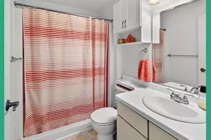 1026 S Sunnyvale Ln, Madison, WI 53713 - Photo 9