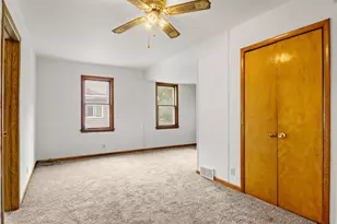 3570 Ridgeway Ave, Madison, WI 53704 - Photo 15