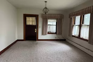 1275 N Parker Dr, Janesville, WI 53545 - Photo 9
