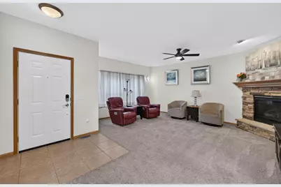 1139 Liberty Boulevard, Sun Prairie, WI 53590 - Photo 3