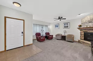 1139 Liberty Blvd, Sun Prairie, WI 53590 - Photo 3