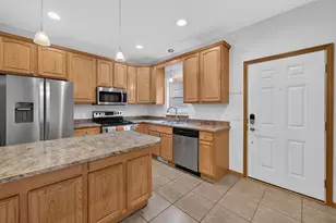 1139 Liberty Blvd, Sun Prairie, WI 53590 - Photo 9