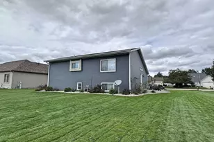 3344 Randolph Rd, Janesville, WI 53546 - Photo 3