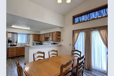 3344 Randolph Road, Janesville, WI 53546 - Photo 9