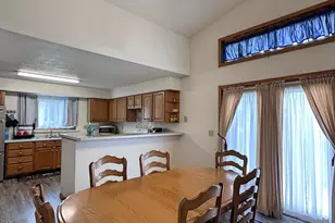 3344 Randolph Rd, Janesville, WI 53546 - Photo 9