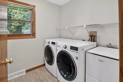 818 Edgemore Drive, Sun Prairie, WI 53590 - Photo 27