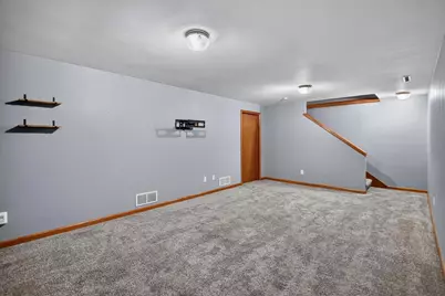 818 Edgemore Drive, Sun Prairie, WI 53590 - Photo 53