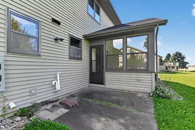 818 Edgemore Drive, Sun Prairie, WI 53590 - Photo 47