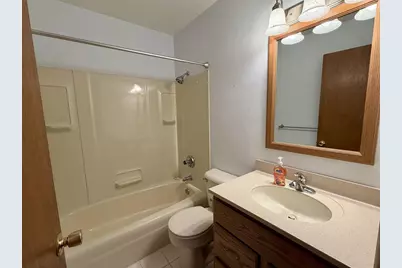 2211 E Easy Street, Beloit, WI 53511 - Photo 13