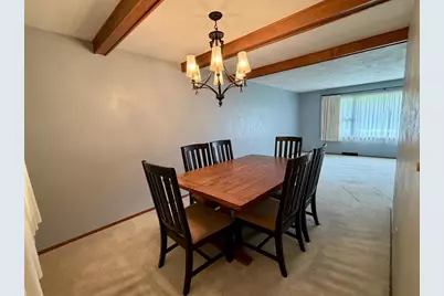 2211 E Easy Street, Beloit, WI 53511 - Photo 5