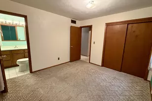 2211 E Easy St, Beloit, WI 53511 - Photo 17