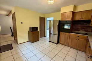 2211 E Easy St, Beloit, WI 53511 - Photo 3