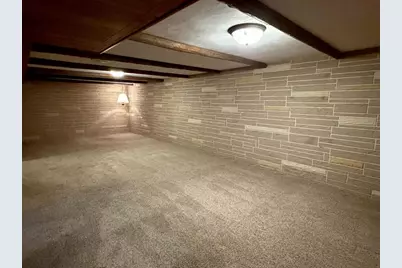 2211 E Easy Street, Beloit, WI 53511 - Photo 21