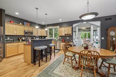 419 Bella Way, Sun Prairie, WI 53590 - Photo 15