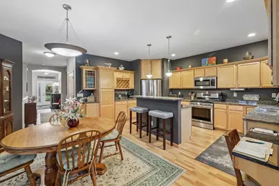 419 Bella Way, Sun Prairie, WI 53590 - Photo 9
