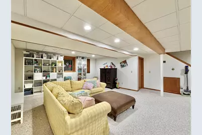 711 E Azalea Terrace, Beloit, WI 53511 - Photo 29