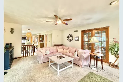 711 E Azalea Terrace, Beloit, WI 53511 - Photo 19