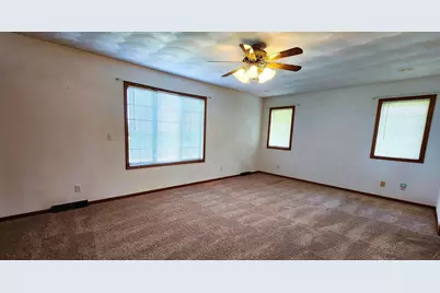 11056 Center Road, Durand, IL 61024 - Photo 21
