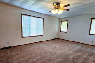 11056 Center Rd, Durand, IL 61024 - Photo 21