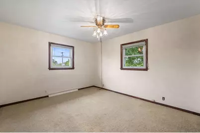 2305 Patricia Lane, Waukesha, WI 53188 - Photo 25