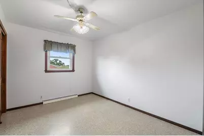 2305 Patricia Lane, Waukesha, WI 53188 - Photo 27