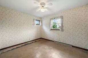 2305 Patricia Ln, Waukesha, WI 53188 - Photo 29