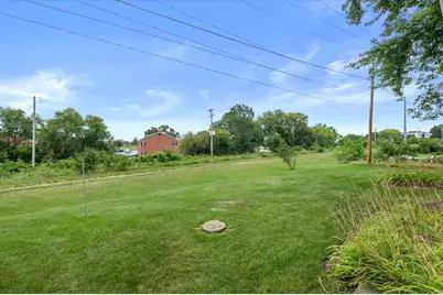 2305 Patricia Lane, Waukesha, WI 53188 - Photo 7