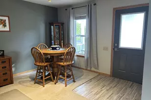211 S Musket Ridge Dr, Sun Prairie, WI 53590 - Photo 7