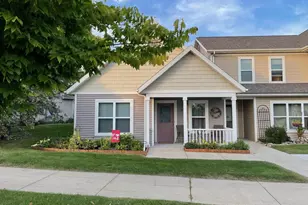 211 S Musket Ridge Dr, Sun Prairie, WI 53590 - Photo 1