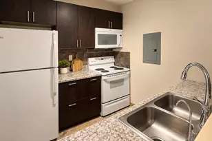 5333 Brody Dr, Madison, WI 53705 - Photo 7