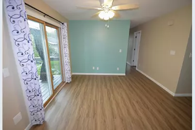 465 Raintree Drive, Fort Atkinson, WI 53538 - Photo 17