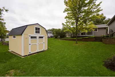 465 Raintree Drive, Fort Atkinson, WI 53538 - Photo 9