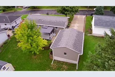 465 Raintree Drive, Fort Atkinson, WI 53538 - Photo 11