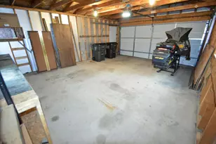 465 Raintree Dr, Fort Atkinson, WI 53538 - Photo 45