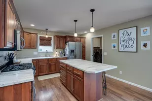 6982 Reston Heights Dr, Madison, WI 53718 - Photo 11