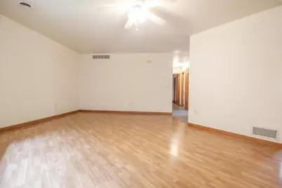 112 Oxford Lane, Cambridge, WI 53523 - Photo 5