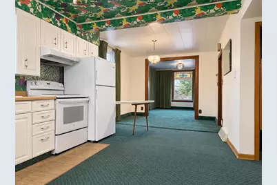 900 W Dodgeville Street, Highland, WI 53543 - Photo 5